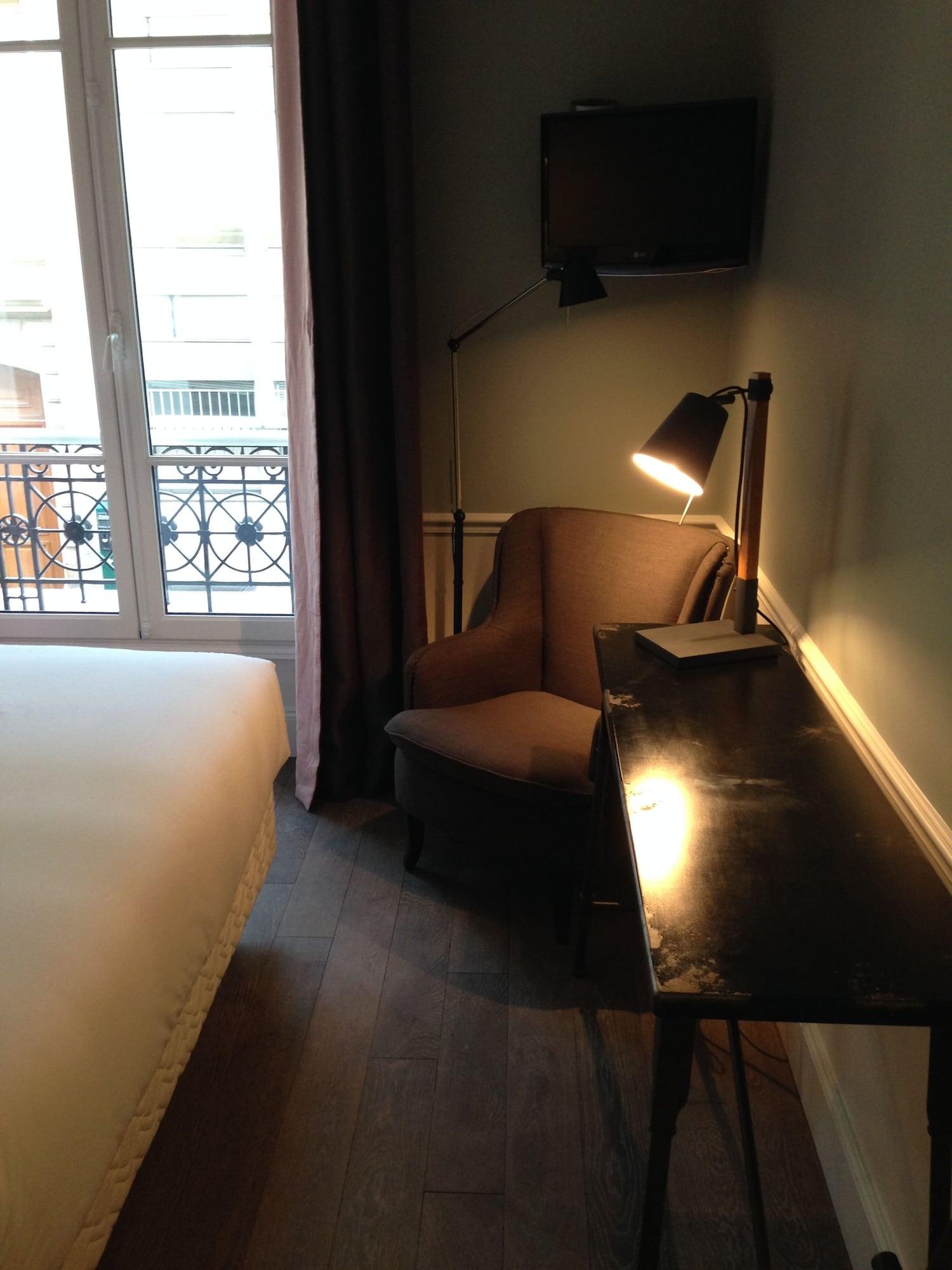 Hotel Le Petit Chomel Paris Luaran gambar